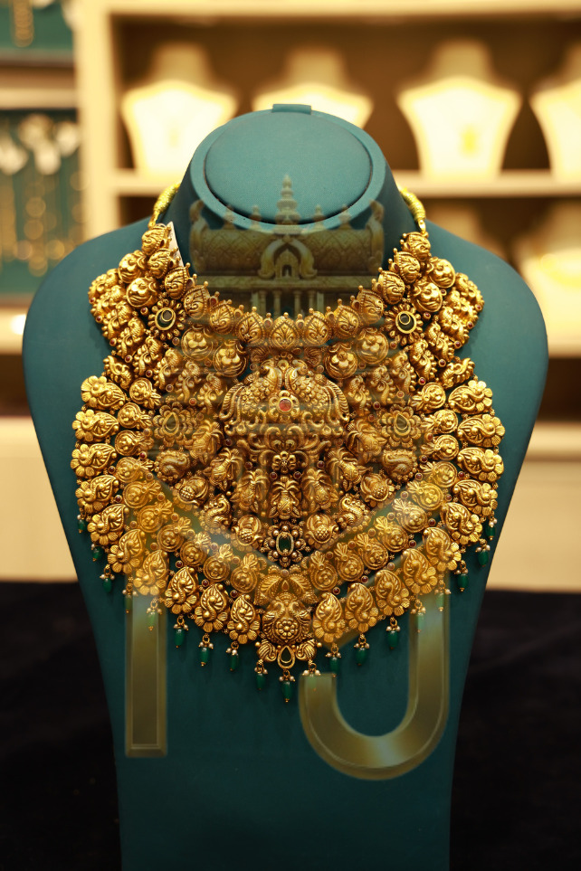 Bride wearing elegant jewellery